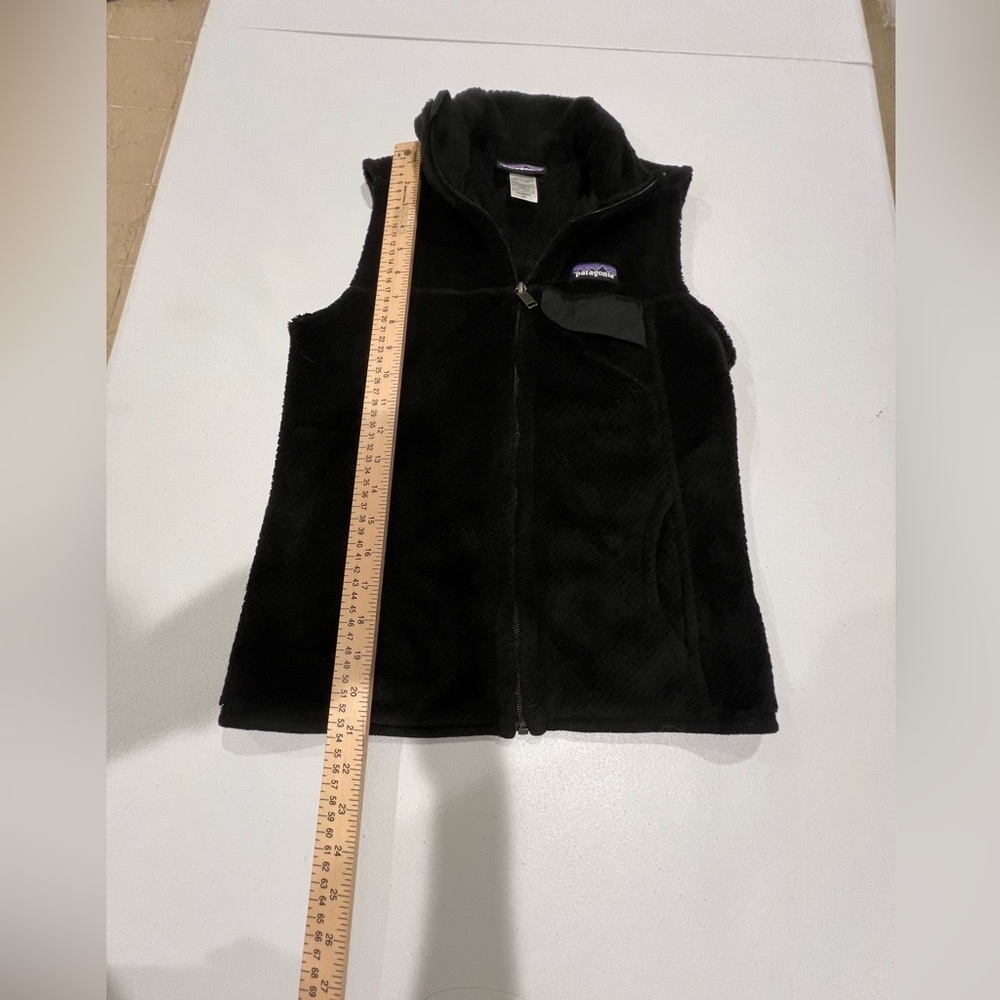 Patagonia women’s Black Zip-Up Vest XS NWOT - Picture 9 of 10